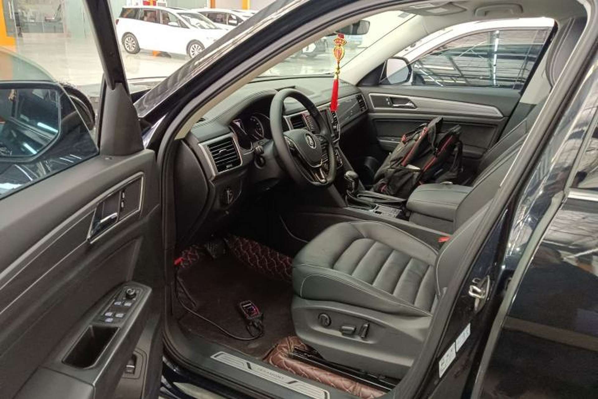 Used Volkswagen Teramont 2017 330TSI Two-Wheel-Drive Luxury Edition Driver Seat