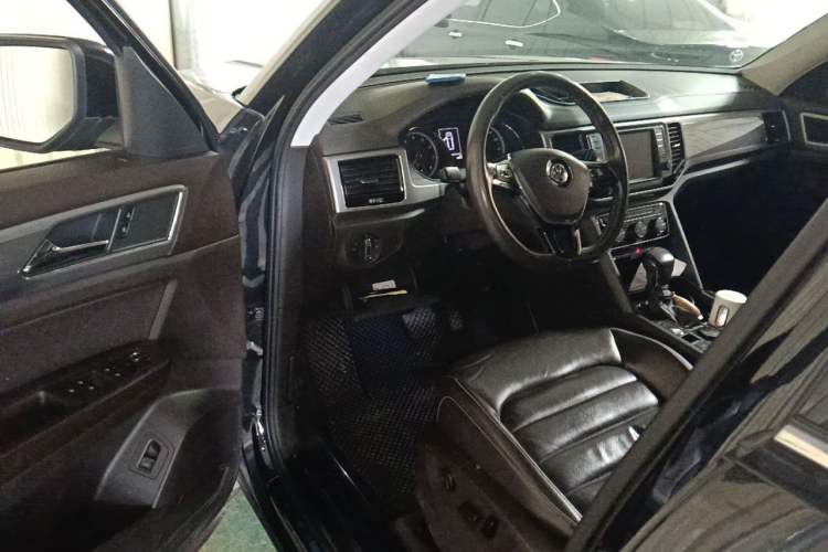 Used Volkswagen Teramont 2017 380TSI Four-Wheel Drive Luxury Edition Driver Seat