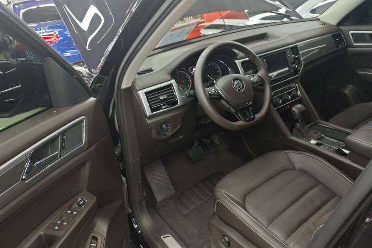 Used Volkswagen Teramont 2017 330TSI Two-Wheel-Drive Luxury Edition Driver Seat
