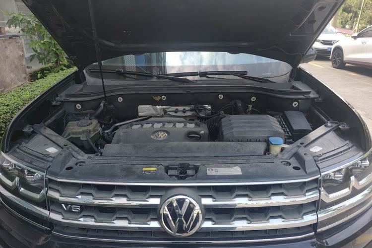 Used Volkswagen Teramont 2017 530 V6 Four-Wheel Drive Luxury Edition Engine Bay