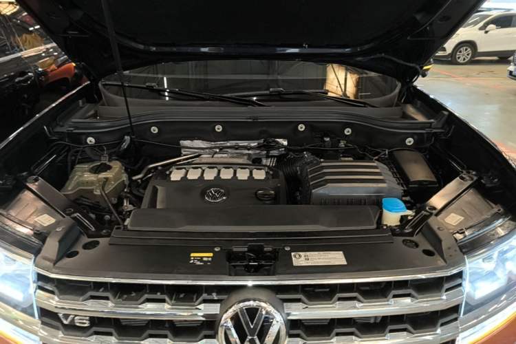 Used Volkswagen Teramont 2017 530 V6 Four-Wheel Drive Luxury Edition Engine Bay