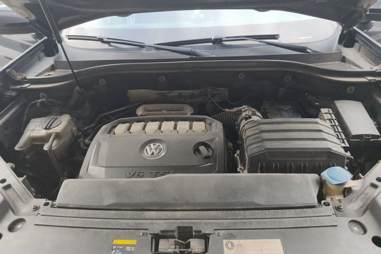 Used Volkswagen Teramont 2017 530 V6 Four-Wheel Drive Luxury Edition Engine Bay