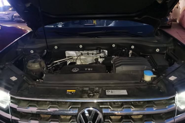 Used Volkswagen Teramont 2017 380TSI Four-Wheel Drive Luxury Edition Engine Bay