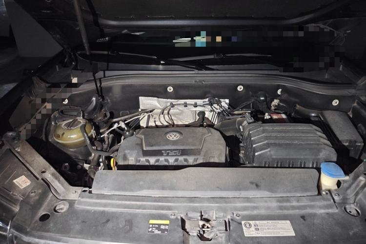 Used Volkswagen Teramont 2017 330TSI Two-Wheel-Drive Luxury Edition Engine Bay