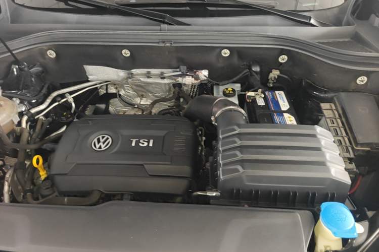 Used Volkswagen Teramont 2017 380TSI Four-Wheel Drive Luxury Edition Engine Bay