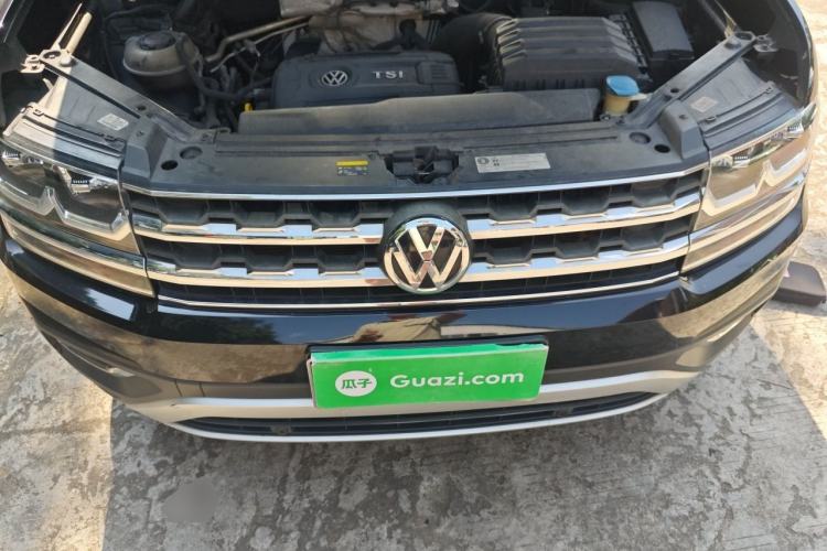 Used Volkswagen Teramont 2017 380TSI Four-Wheel Drive Luxury Edition Engine Bay