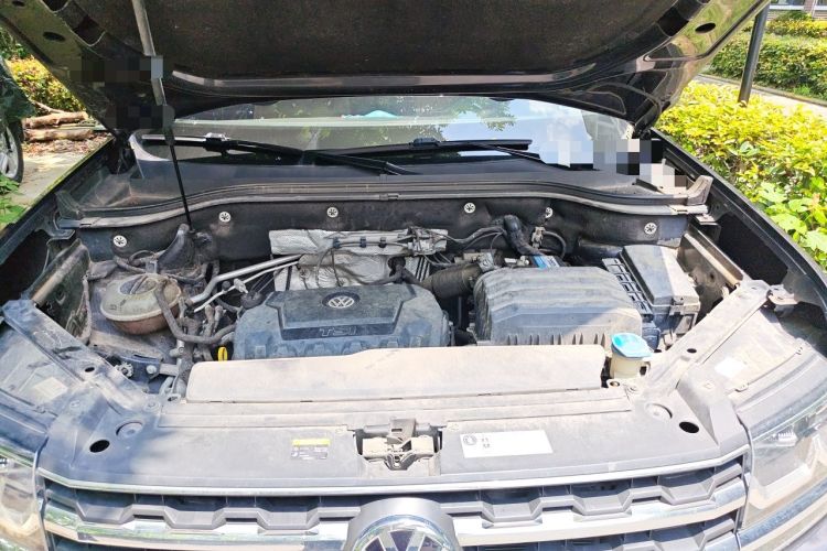 Used Volkswagen Teramont 2017 330TSI Two-Wheel-Drive Luxury Edition Engine Bay