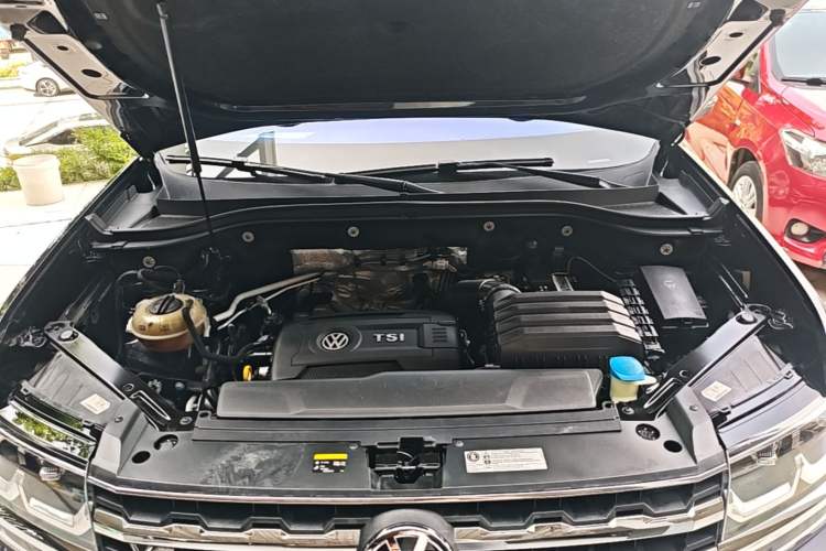Used Volkswagen Teramont 2017 380TSI Four-Wheel Drive Comfort Edition Engine Bay
