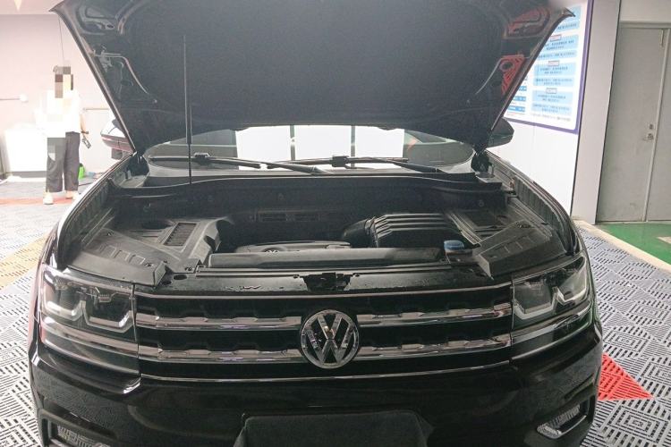 Used Volkswagen Teramont 2017 380TSI Four-Wheel Drive Luxury Edition Engine Bay