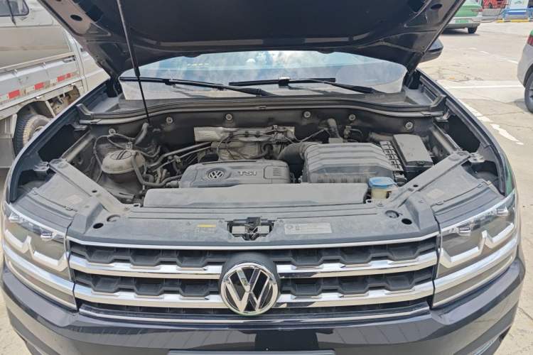 Used Volkswagen Teramont 2017 380TSI Four-Wheel Drive Luxury Edition Engine Bay
