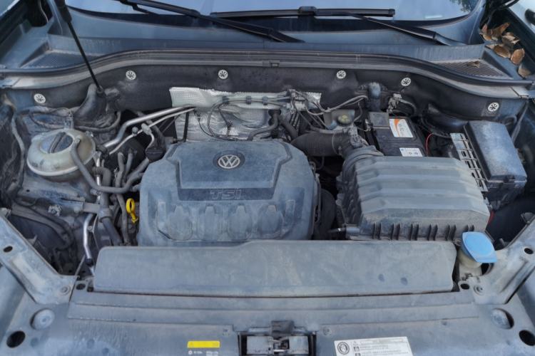 Used Volkswagen Teramont 2017 330TSI Two-Wheel-Drive Luxury Edition Engine Bay
