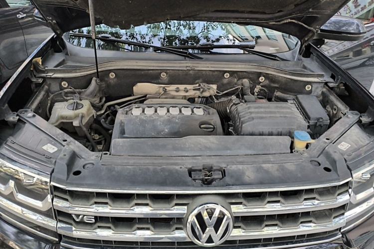 Used Volkswagen Teramont 2017 530 V6 Four-Wheel Drive Luxury Edition Engine Bay