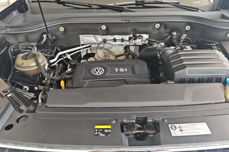 Used Volkswagen Teramont 2017 380TSI Four-Wheel Drive Luxury Edition Engine Bay