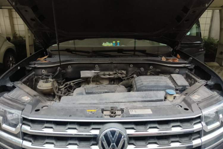 Used Volkswagen Teramont 2017 330TSI Two-Wheel-Drive Luxury Edition Engine Bay