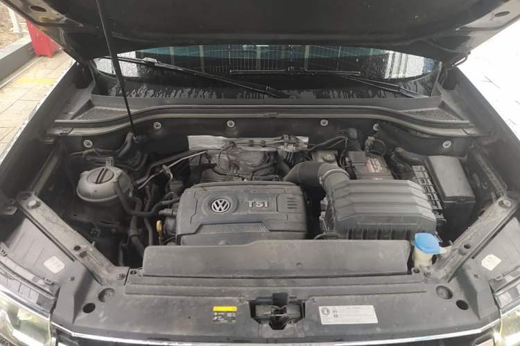 Used Volkswagen Teramont 2017 380TSI Four-Wheel Drive Luxury Edition Engine Bay