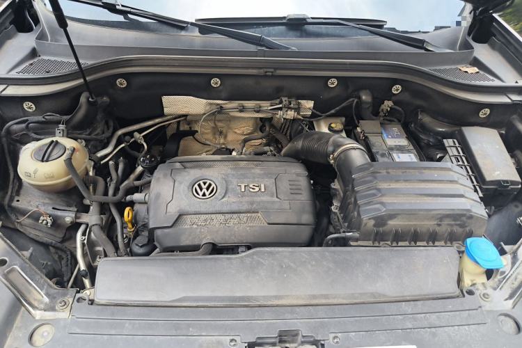 Used Volkswagen Teramont 2017 380TSI Four-Wheel Drive Luxury Edition Engine Bay