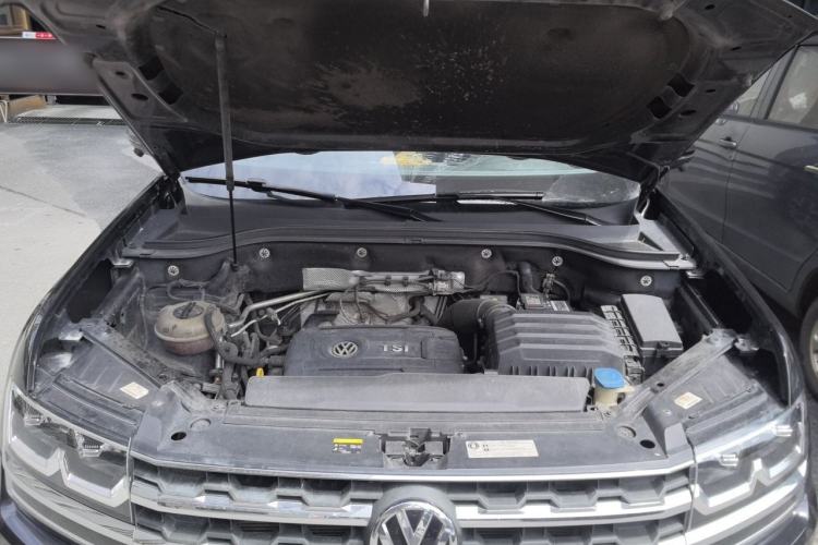 Used Volkswagen Teramont 2017 380TSI Four-Wheel Drive Luxury Edition Engine Bay