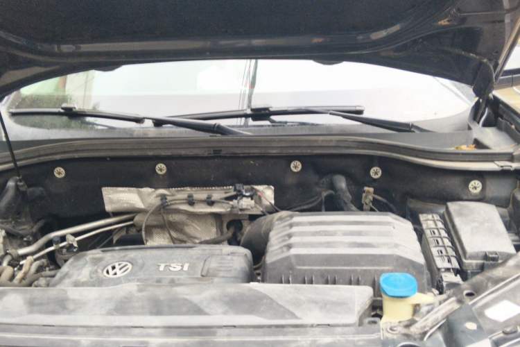 Used Volkswagen Teramont 2017 380TSI Four-Wheel Drive Luxury Edition Engine Bay