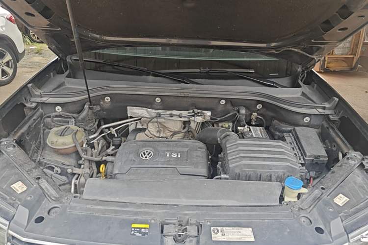 Used Volkswagen Teramont 2017 380TSI Four-Wheel Drive Luxury Edition Engine Bay