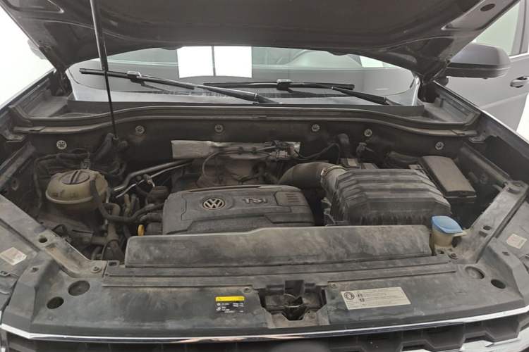 Used Volkswagen Teramont 2017 380TSI Four-Wheel Drive Luxury Edition Engine Bay