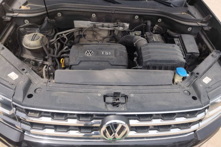 Used Volkswagen Teramont 2017 380TSI Four-Wheel Drive Luxury Edition Engine Bay
