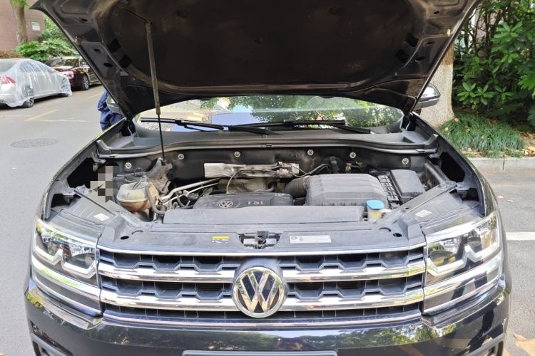 Used Volkswagen Teramont 2017 380TSI Four-Wheel Drive Luxury Edition Engine Bay