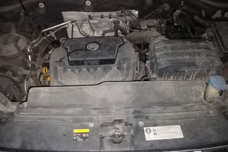 Used Volkswagen Teramont 2017 330TSI Two-Wheel-Drive Luxury Edition Engine Bay