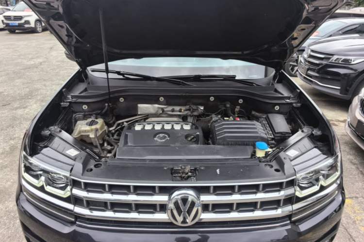 Used Volkswagen Teramont 2017 530 V6 Four-Wheel Drive Flagship Edition Engine Bay