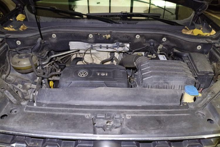 Used Volkswagen Teramont 2017 380TSI Four-Wheel Drive Luxury Edition Engine Bay