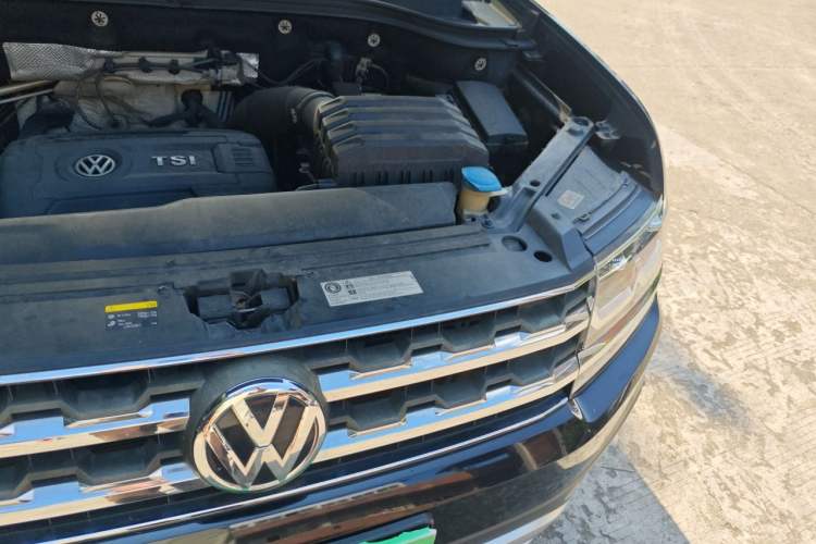 Used Volkswagen Teramont 2017 380TSI Four-Wheel Drive Luxury Edition Engine Bay Left