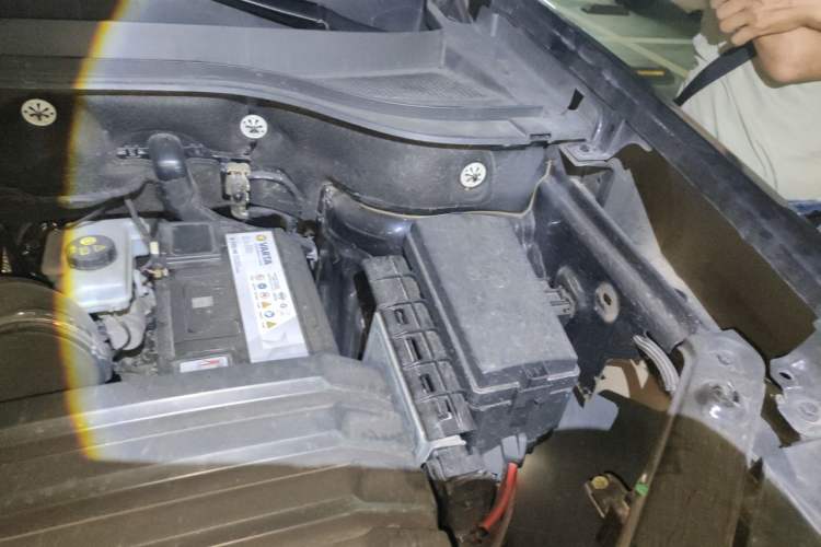 Used Volkswagen Teramont 2017 380TSI Four-Wheel Drive Luxury Edition Engine Bay Left