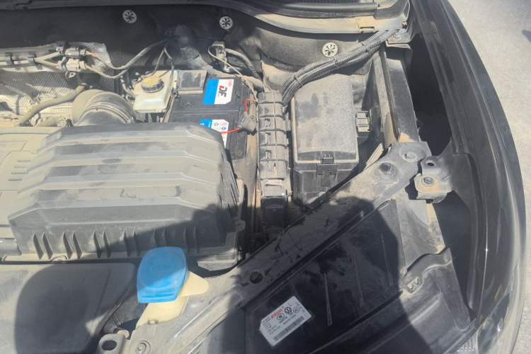Used Volkswagen Teramont 2017 380TSI Four-Wheel Drive Luxury Edition Engine Bay Left