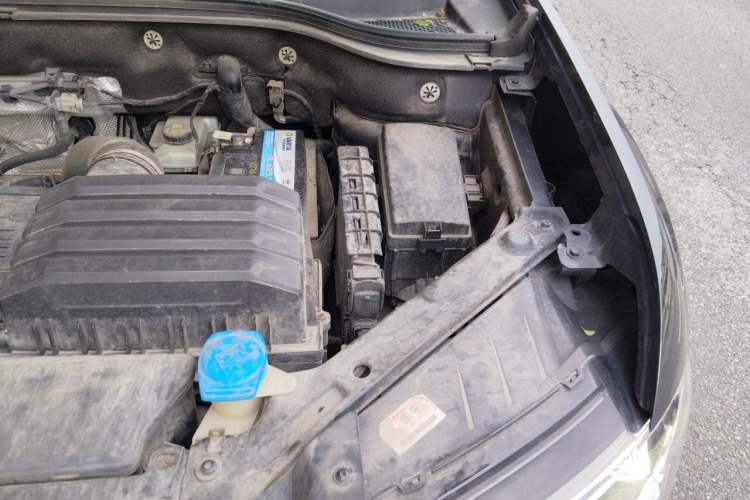Used Volkswagen Teramont 2017 380TSI Four-Wheel Drive Luxury Edition Engine Bay Left