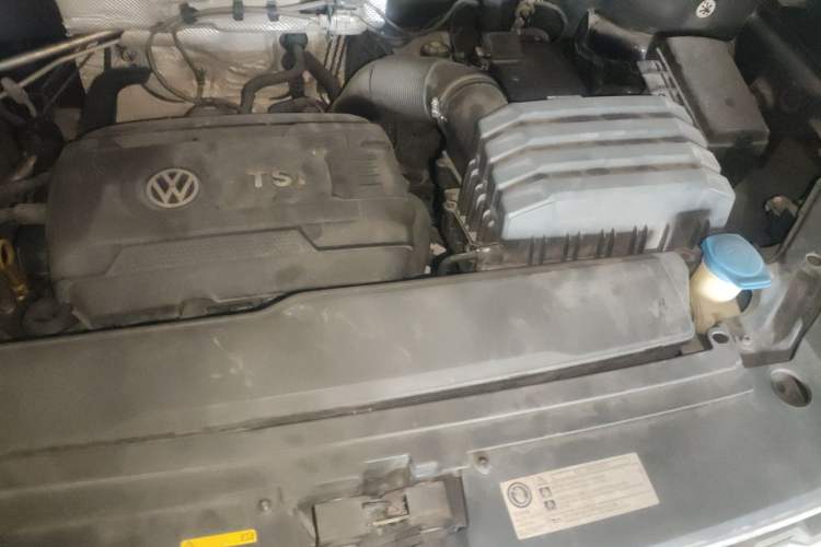 Used Volkswagen Teramont 2017 380TSI Four-Wheel Drive Comfort Edition Engine Bay Left