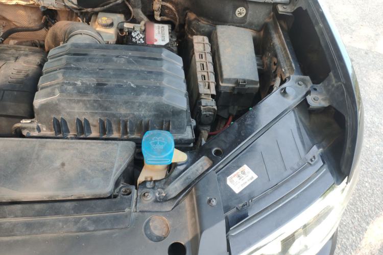 Used Volkswagen Teramont 2017 380TSI Four-Wheel Drive Luxury Edition Engine Bay Left