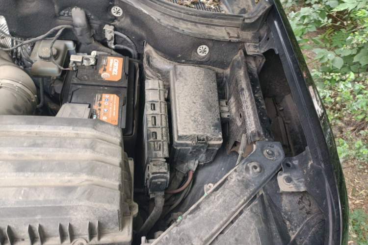 Used Volkswagen Teramont 2017 380TSI Four-Wheel Drive Luxury Edition Engine Bay Left