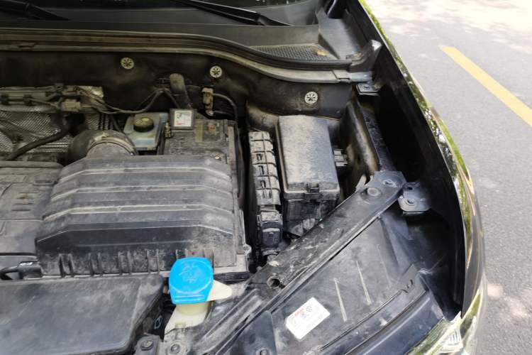 Used Volkswagen Teramont 2017 380TSI Four-Wheel Drive Comfort Edition Engine Bay Left