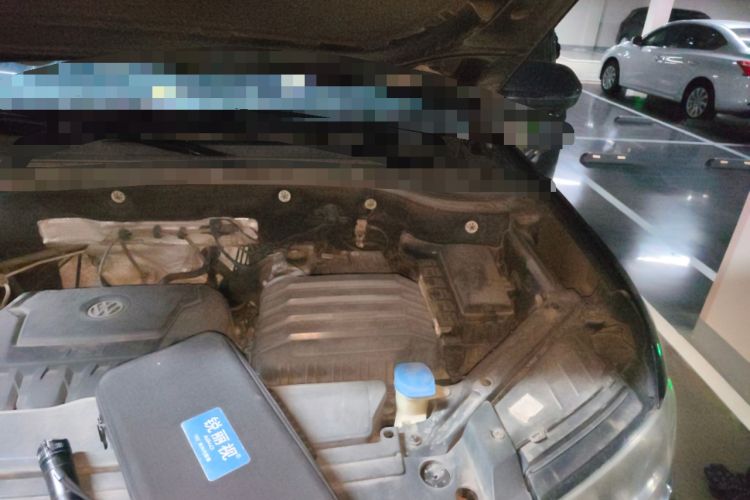 Used Volkswagen Teramont 2017 330TSI Two-Wheel-Drive Luxury Edition Engine Bay Left