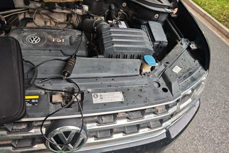 Used Volkswagen Teramont 2017 380TSI Four-Wheel Drive Luxury Edition Engine Bay Left