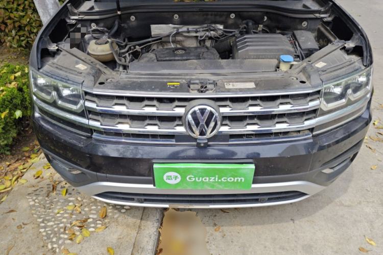 Used Volkswagen Teramont 2017 330TSI Two-Wheel-Drive Luxury Edition Engine Bay