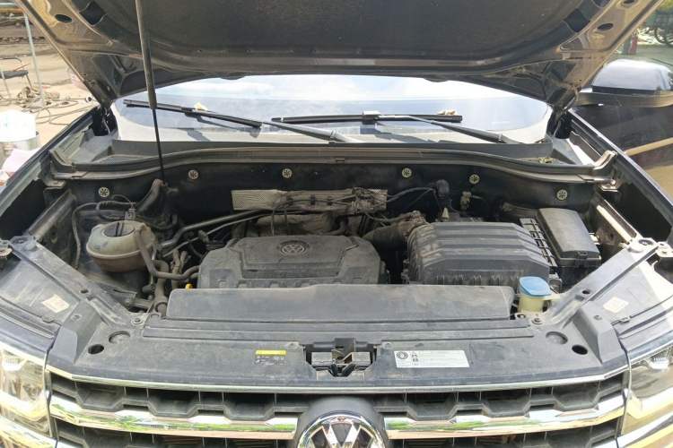Used Volkswagen Teramont 2017 330TSI Two-Wheel-Drive Luxury Edition Engine Bay