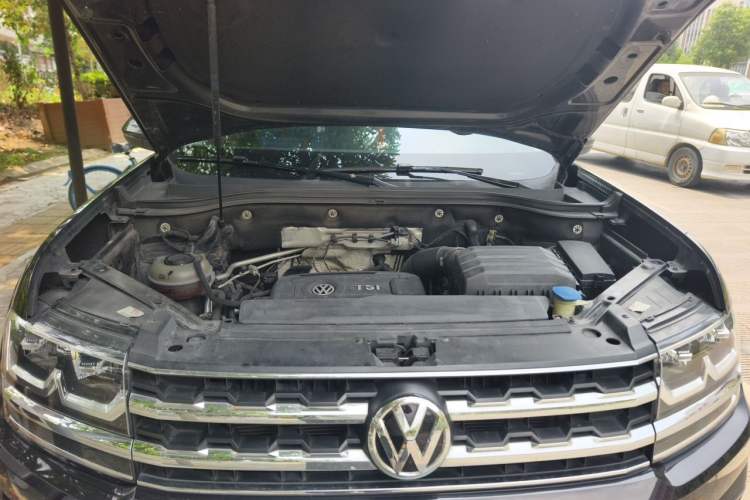 Used Volkswagen Teramont 2017 380TSI Four-Wheel Drive Luxury Edition Engine Bay