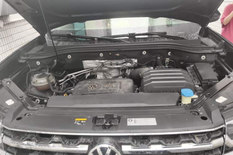 Used Volkswagen Teramont 2017 380TSI Four-Wheel Drive Luxury Edition Engine Bay