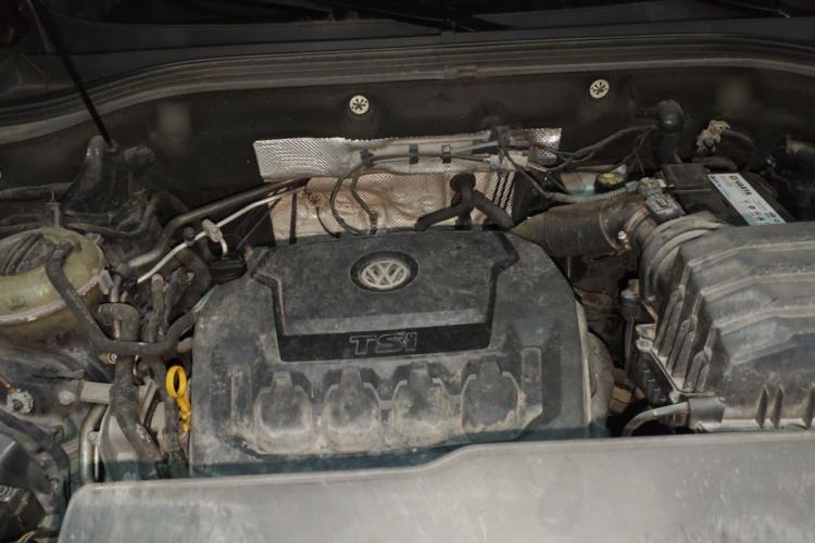 Used Volkswagen Teramont 2017 330TSI Two-Wheel-Drive Luxury Edition Engine Bay