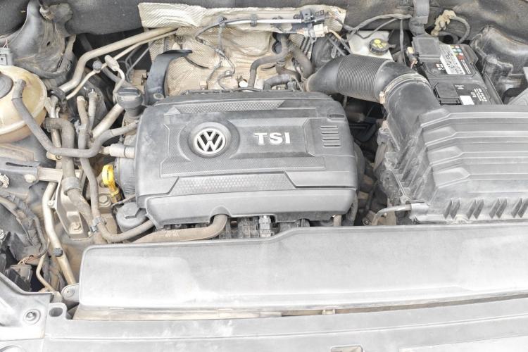 Used Volkswagen Teramont 2017 380TSI Four-Wheel Drive Luxury Edition Engine Bay