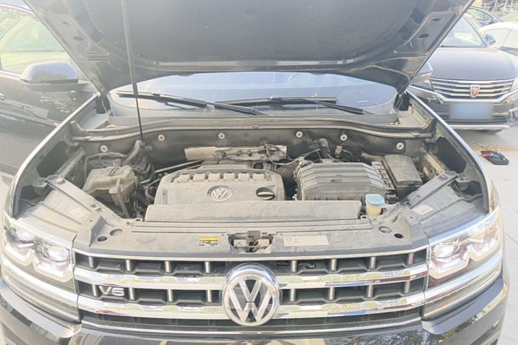 Used Volkswagen Teramont 2017 530 V6 Four-Wheel Drive Supreme Flagship Edition Engine Bay