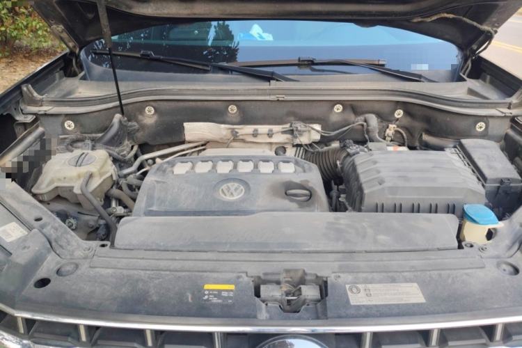 Used Volkswagen Teramont 2017 530 V6 Four-Wheel Drive Flagship Edition Engine Bay