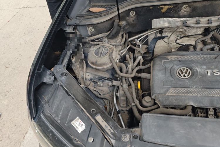 Used Volkswagen Teramont 2017 380TSI Four-Wheel Drive Luxury Edition Engine Bay Right