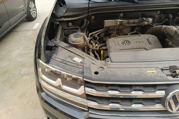 Used Volkswagen Teramont 2017 380TSI Four-Wheel Drive Luxury Edition Engine Bay Right