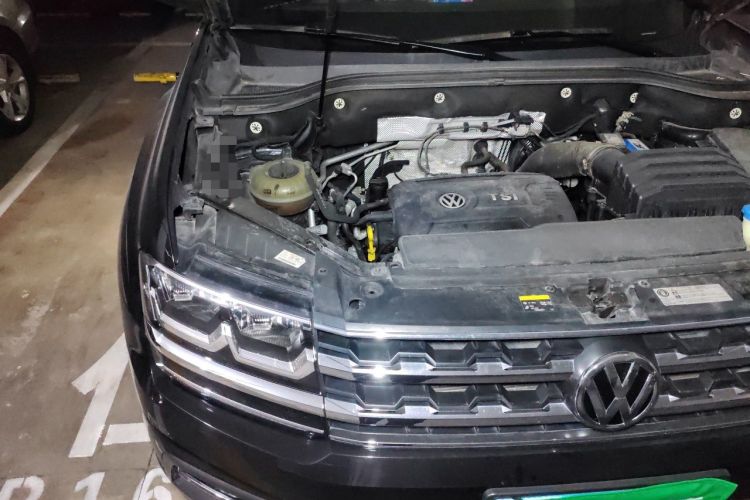 Used Volkswagen Teramont 2017 380TSI Four-Wheel Drive Luxury Edition Engine Bay Right